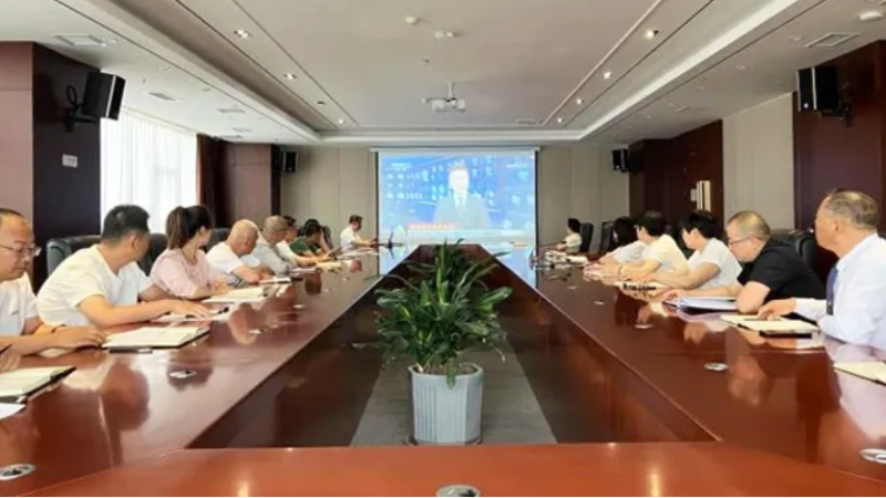 临空公司组织召开7月份清静事情例会