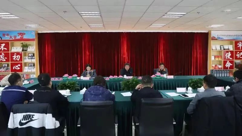 传承雷锋精神 凝聚青春实力 —集团团委开展“我身边的新时代雷锋故事”分享会