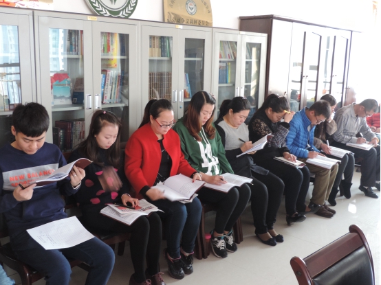 在周全学系统学深入学上下功夫   准确学习体会党的十九大精神