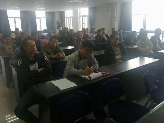 开展生产手艺培训  提高岗位操作手艺