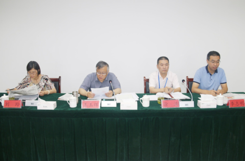 8040WWW威尼斯召开一届党委理论学习中心组第八次学习扩大聚会