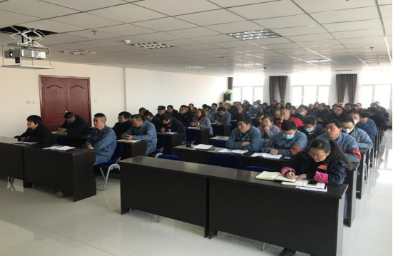8040WWW威尼斯工投公司二届党委召开2020年第十一次理论中心组学习（扩大）会