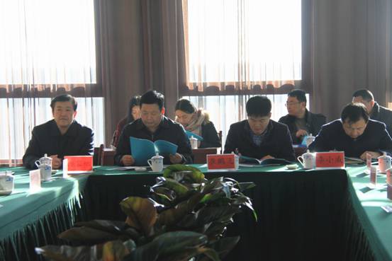 新丝路上承接东部工业转移及柴达木循环经济试验区资源开发主要物流节点