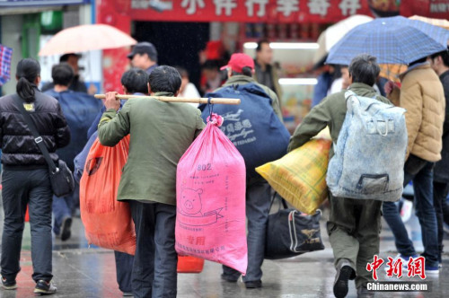 聚焦春节“恐归族”：近乡情怯，恐惧何来？(图)